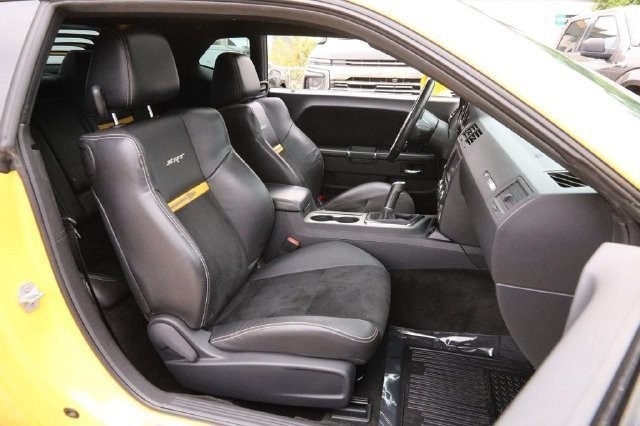 Dodge Challenger Vehicle Image 27