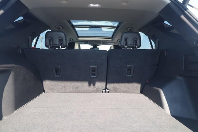 Chevrolet Equinox Vehicle Full-screen Gallery Image 25