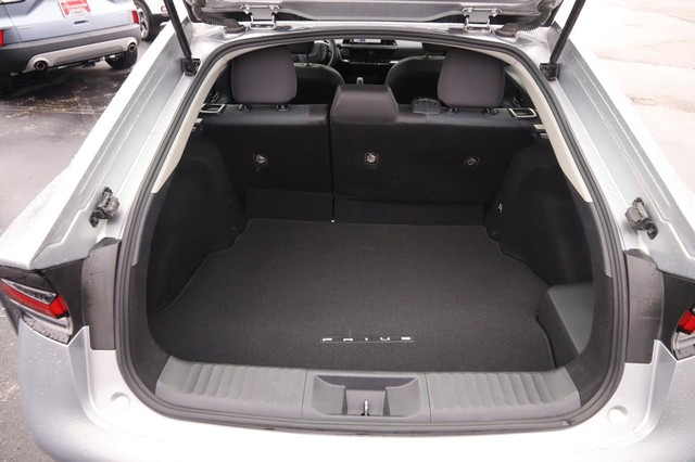 Toyota Prius Vehicle Image 07
