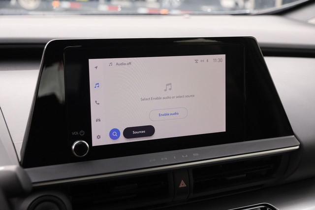 Toyota Prius Vehicle Image 15