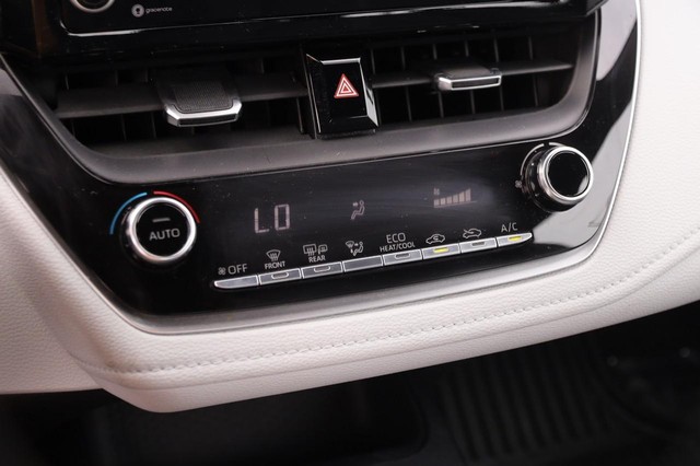Toyota Corolla Vehicle Image 17