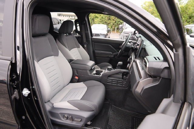 Toyota Tacoma 4WD Vehicle Image 08