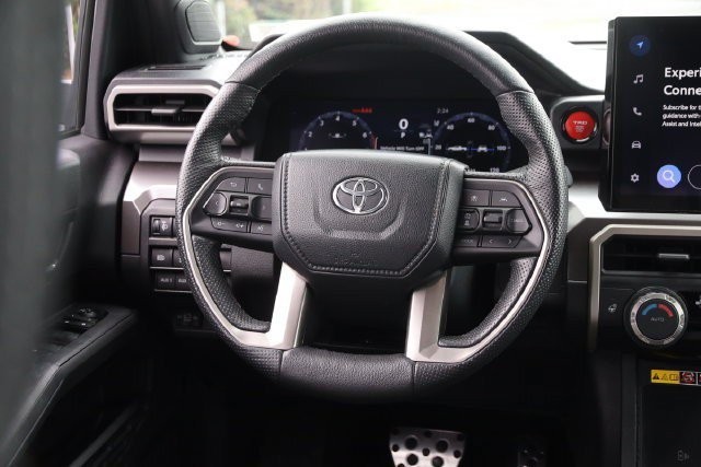 Toyota Tacoma 4WD Vehicle Image 11