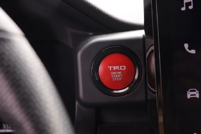 Toyota Tacoma 4WD Vehicle Image 22