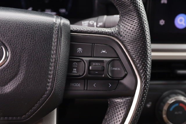 Toyota Tacoma 4WD Vehicle Image 24