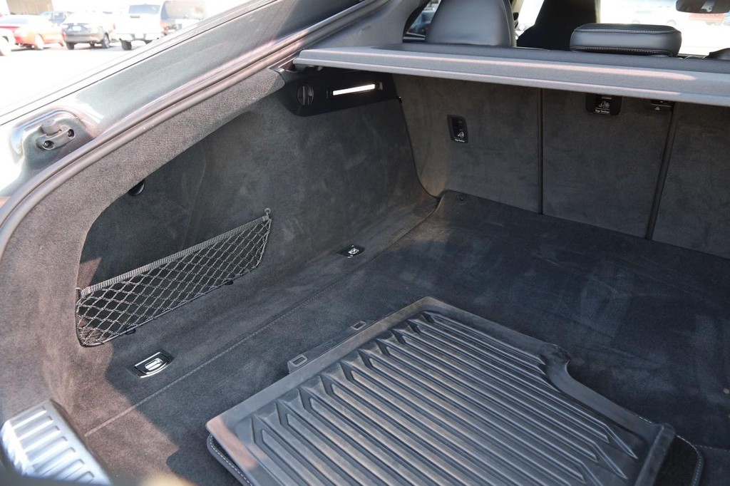 Audi S7 Vehicle Full-screen Gallery Image 8