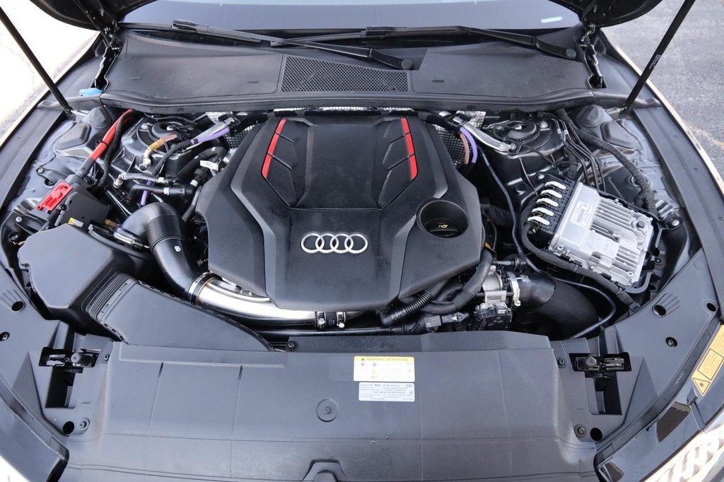 Audi S7 Vehicle Full-screen Gallery Image 31