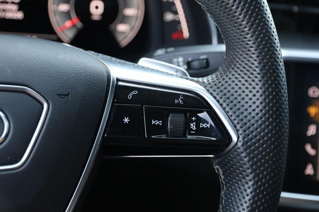 Audi S7 Vehicle Image 15