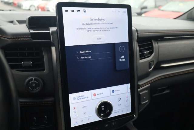 Ford Expedition Max Vehicle Image 15