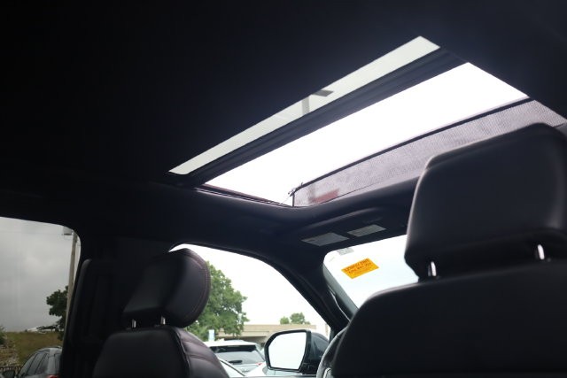 Ford Expedition Max Vehicle Image 23