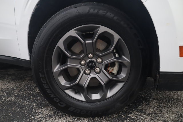 Ford Maverick Vehicle Image 02
