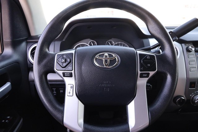 Toyota Tundra 4WD Vehicle Image 09