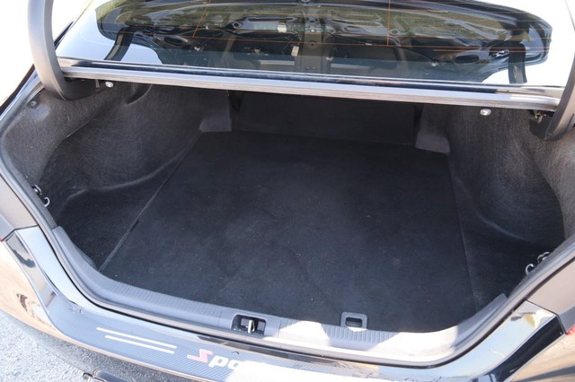 Toyota Camry Vehicle Image 07
