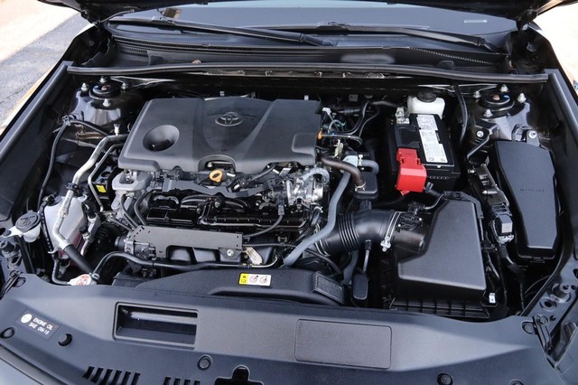 Toyota Camry Vehicle Image 28