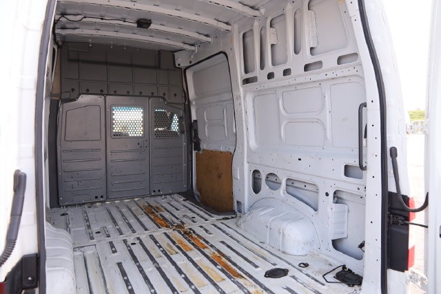 Nissan NV Cargo Vehicle Image 09