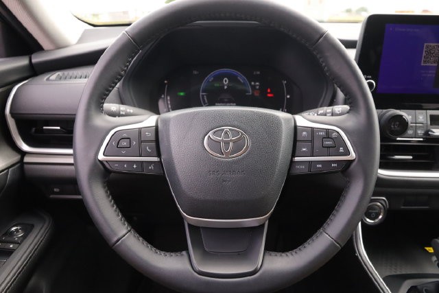 Toyota Grand Highlander Vehicle Image 28