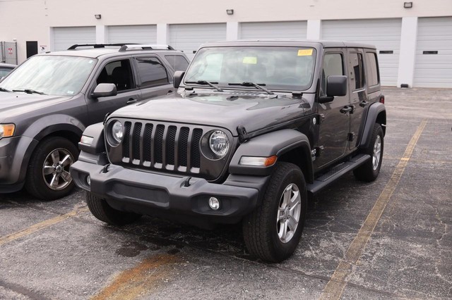 Jeep Wrangler Unlimited Vehicle Image 04