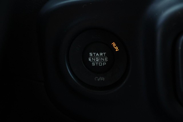 Jeep Wrangler Unlimited Vehicle Image 19