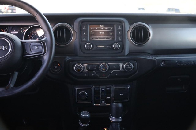 Jeep Wrangler Unlimited Vehicle Image 29