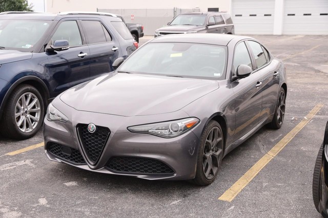 Alfa Romeo Giulia Vehicle Image 04