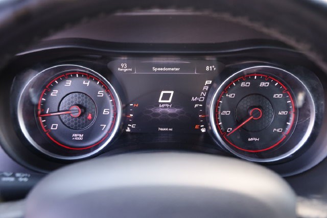 Dodge Charger Vehicle Full-screen Gallery Image 13