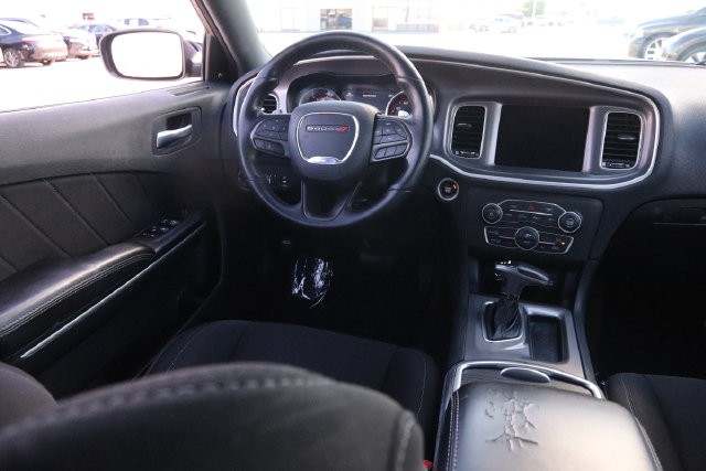Dodge Charger Vehicle Full-screen Gallery Image 21