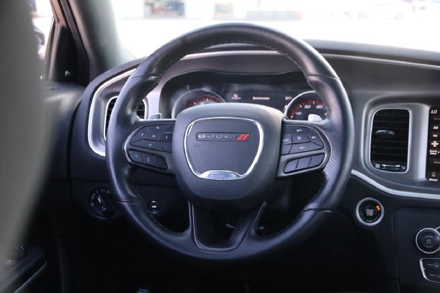 Dodge Charger Vehicle Full-screen Gallery Image 22