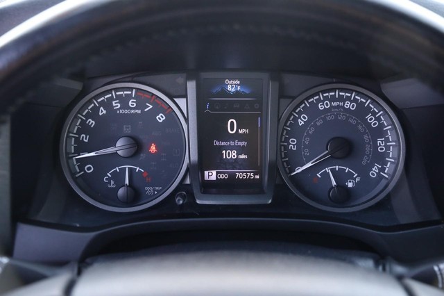 Toyota Tacoma 4WD Vehicle Image 14