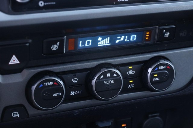 Toyota Tacoma 4WD Vehicle Image 19