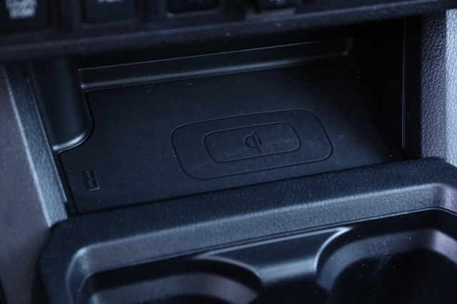 Toyota Tacoma 4WD Vehicle Image 22