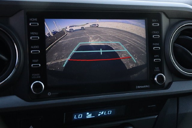 Toyota Tacoma 4WD Vehicle Image 17