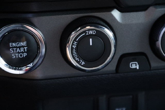Toyota Tacoma 4WD Vehicle Image 19
