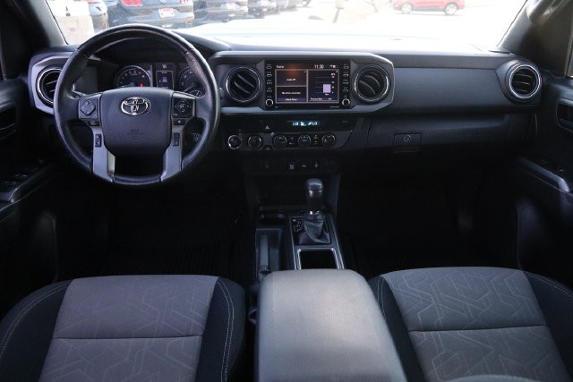 Toyota Tacoma 4WD Vehicle Image 21