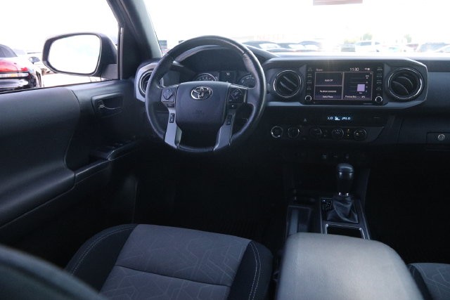 Toyota Tacoma 4WD Vehicle Image 22