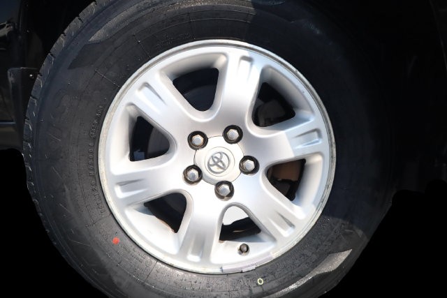 Toyota Highlander Vehicle Image 03