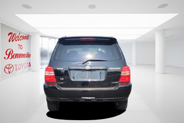 Toyota Highlander Vehicle Image 06