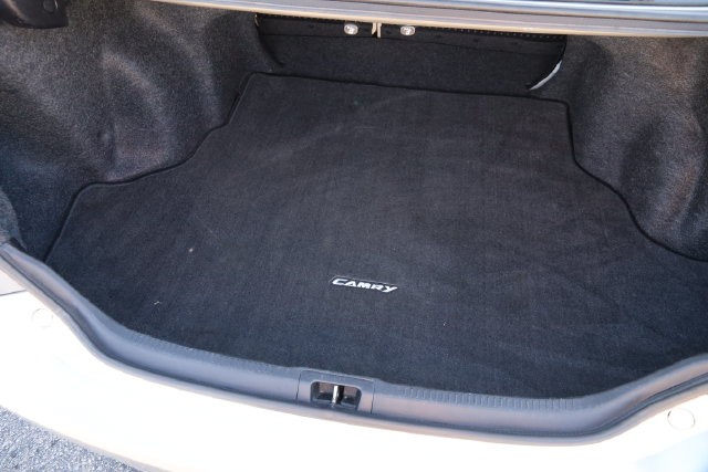 Toyota Camry Vehicle Image 07