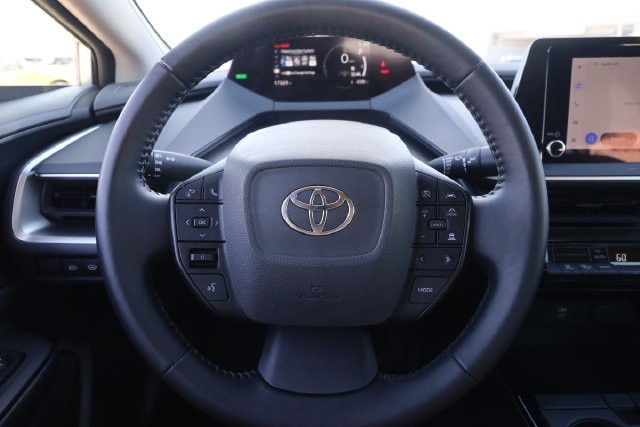 Toyota Prius Vehicle Image 10