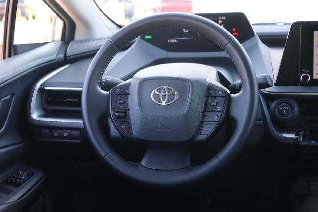 Toyota Prius Vehicle Image 23