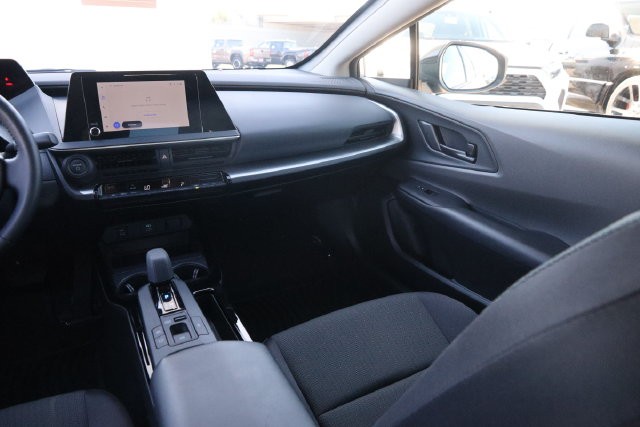 Toyota Prius Vehicle Image 25