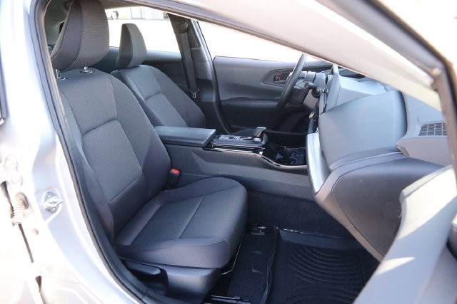 Toyota Prius Vehicle Image 26