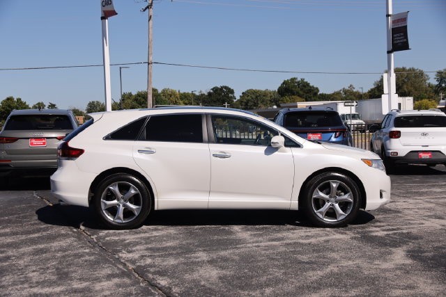 Toyota Venza Vehicle Image 05