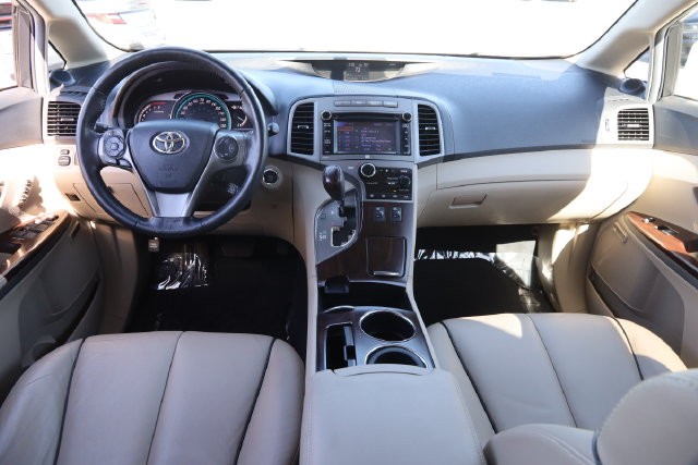Toyota Venza Vehicle Image 25