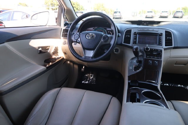 Toyota Venza Vehicle Image 26