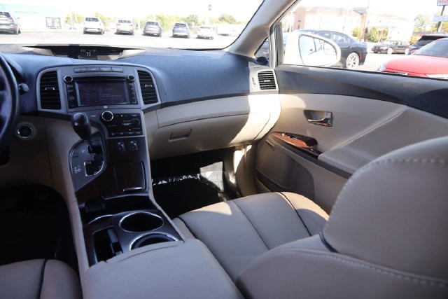 Toyota Venza Vehicle Image 29