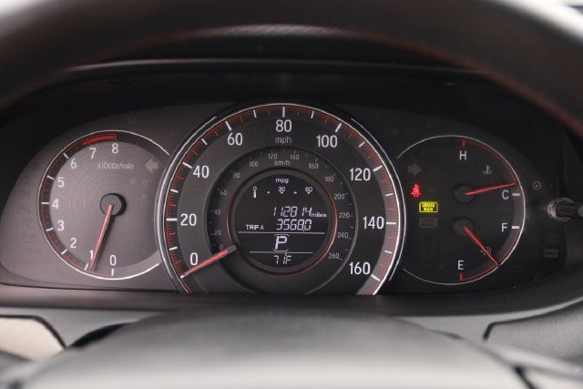 Honda Accord Sedan Vehicle Full-screen Gallery Image 13