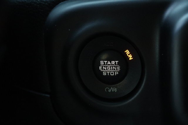 Jeep Wrangler Vehicle Full-screen Gallery Image 14