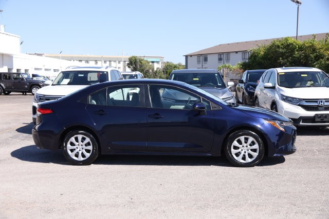 Toyota Corolla Vehicle Image 05