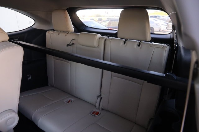 Toyota Highlander Vehicle Image 12