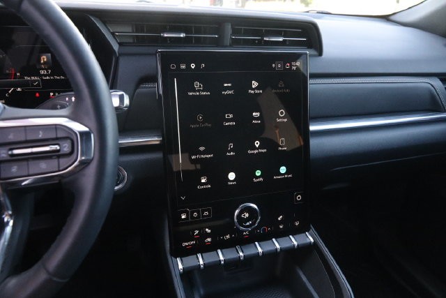 GMC Terrain Vehicle Image 15